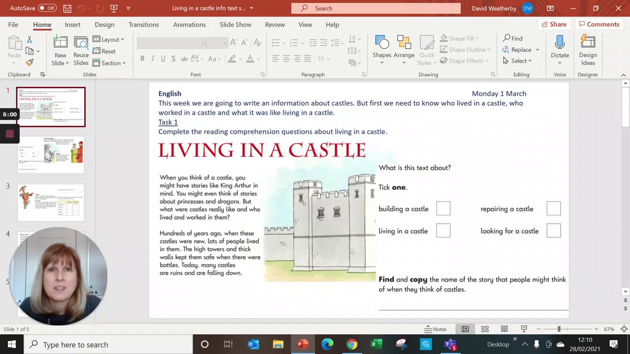 Preview of PowerPoint - Living in a castle info text start finding out.pptx - PowerPoint